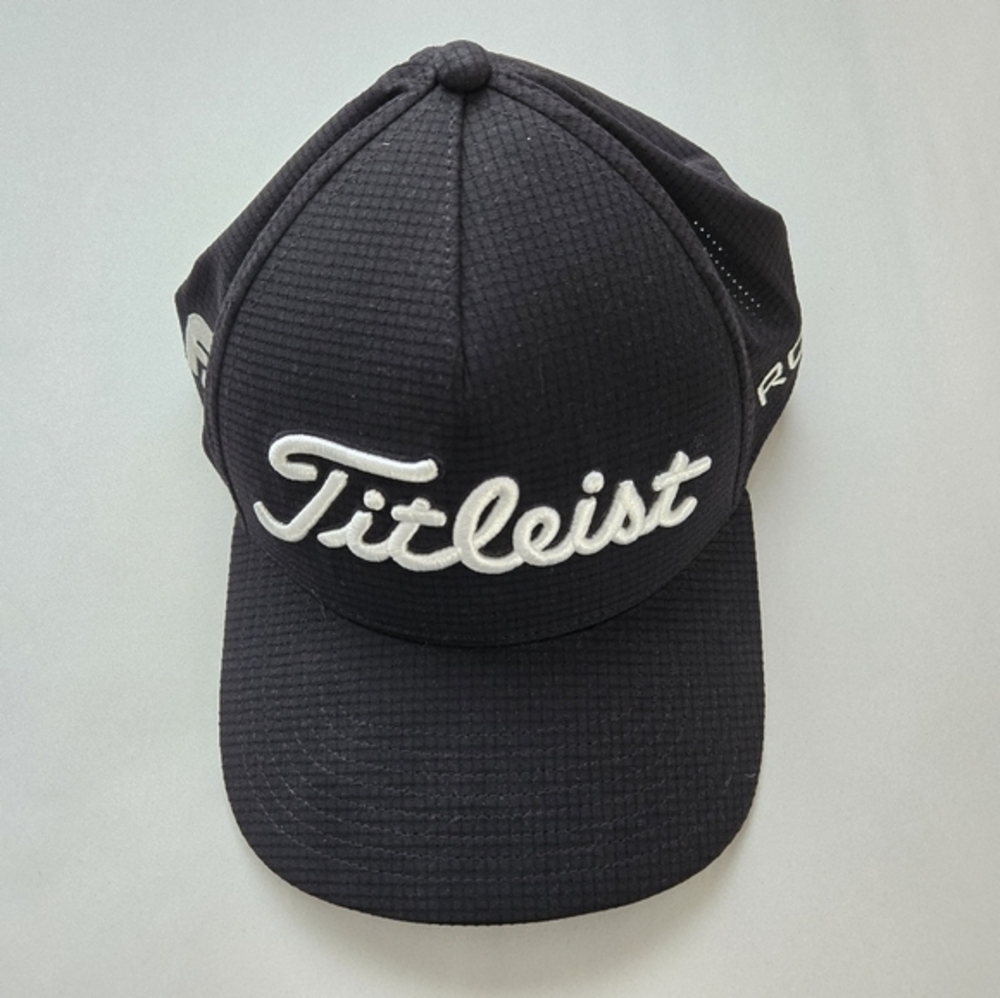 Titleist Golf Hat‎ Mens Black L/XL Fitted Flex Pro V1 FJ FootJoy Stretch Putter